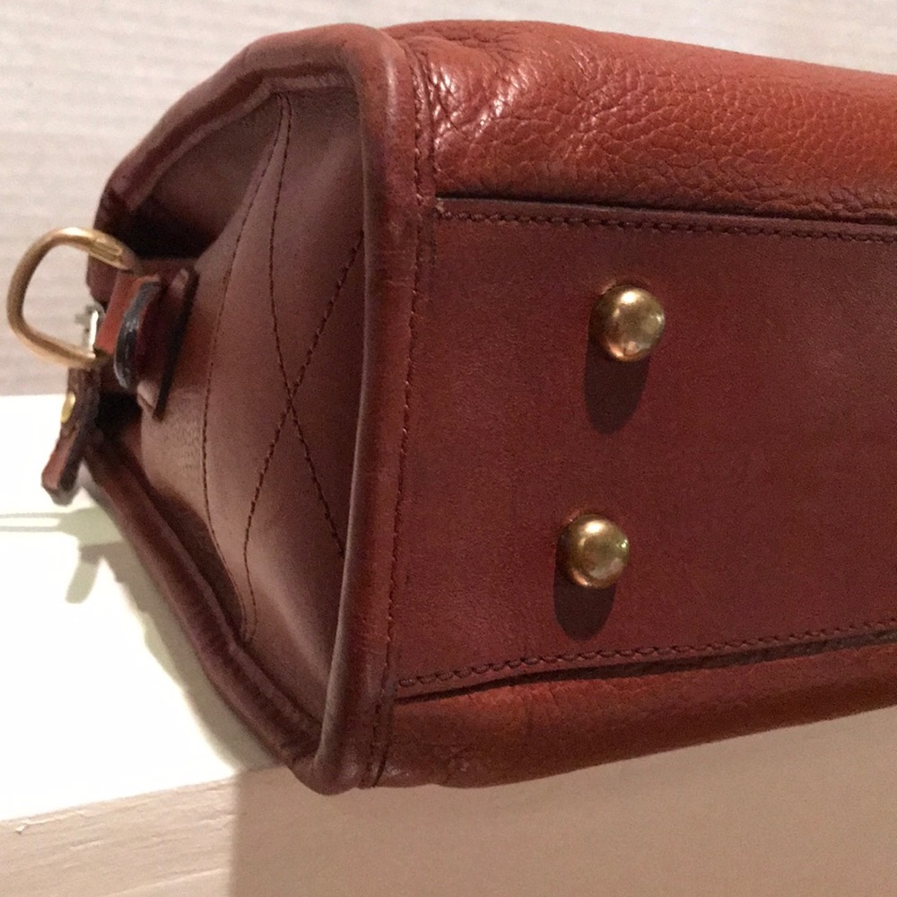 LC Liz Claiborne Brown Cowhide Leather Satchel - Picture 15 of 15
